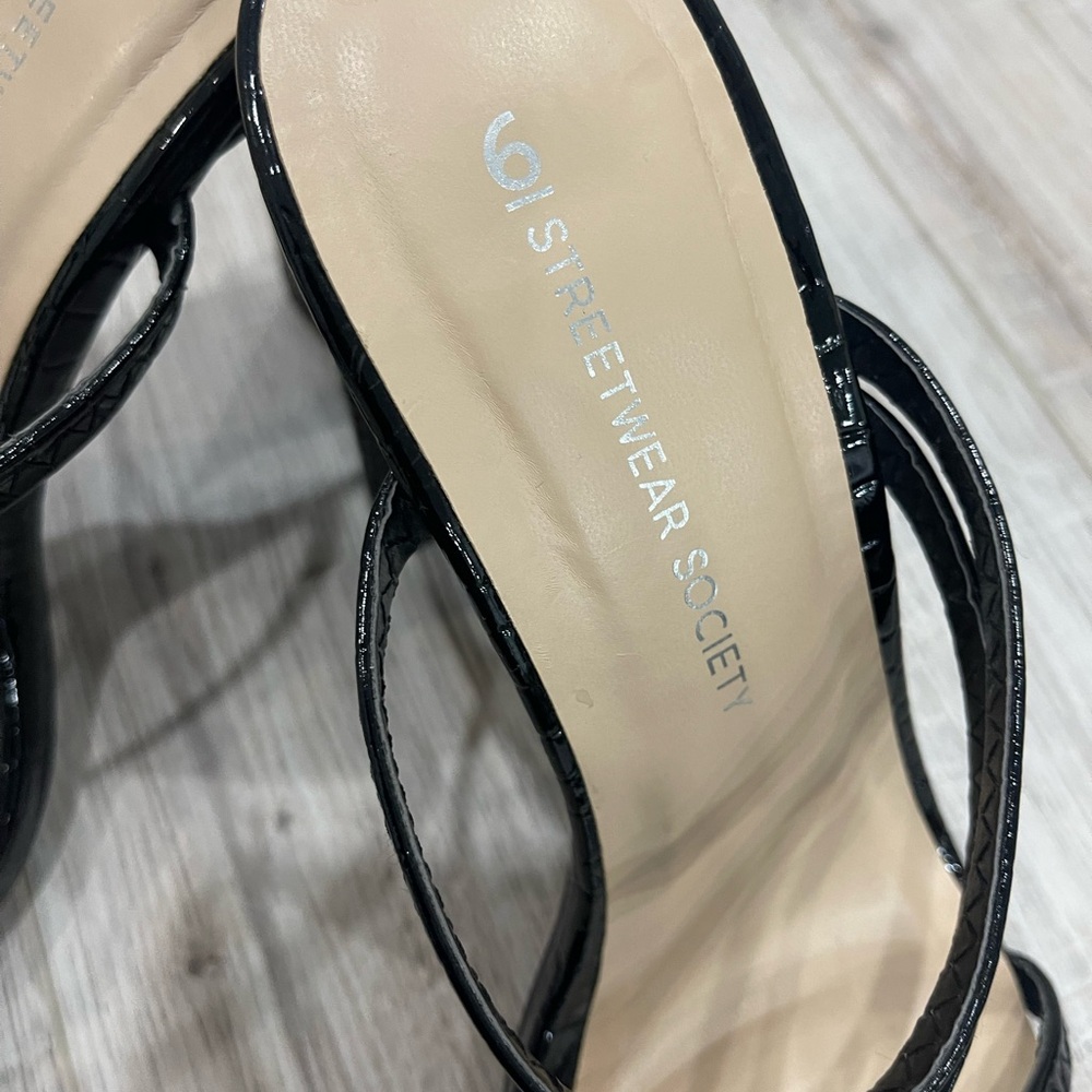 Streetwear Society Heels-6 - Picture 5 of 6